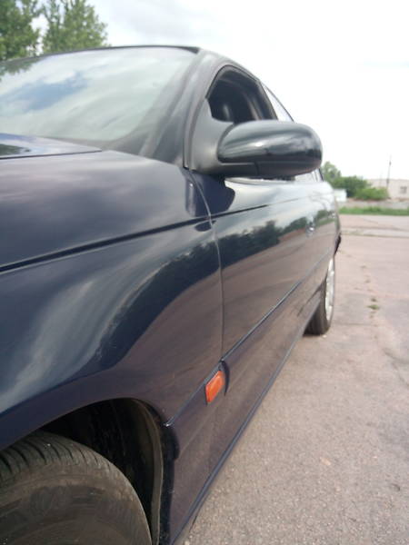 Седан Opel Omega 1998 в Олександрії