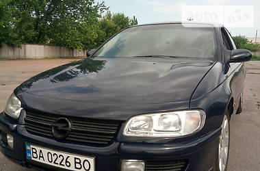 Седан Opel Omega 1998 в Александрие