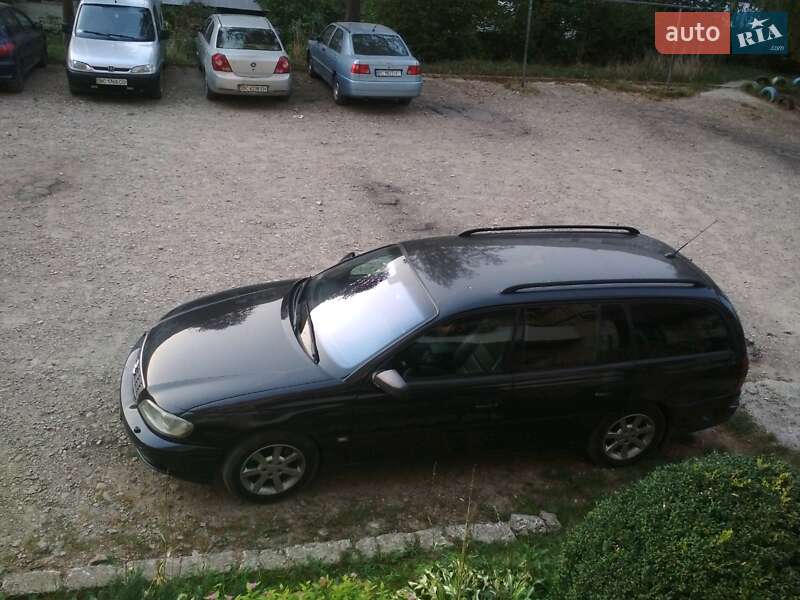 Універсал Opel Omega 2003 в Бориславі
