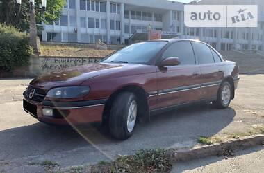 Седан Opel Omega 1998 в Тернополе