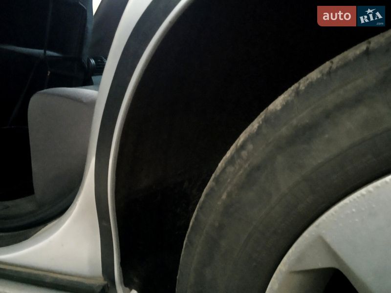 Седан Opel Omega 2003 в Черкасах