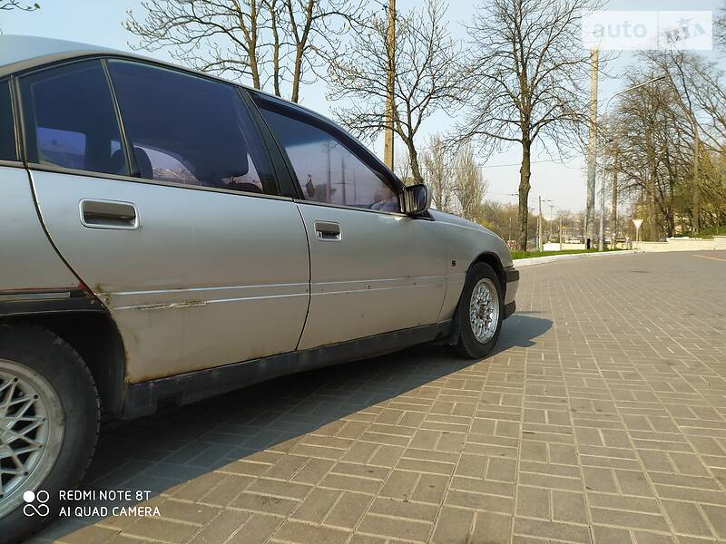 Седан Opel Omega 1988 в Києві фото 13 Седан Opel Omega 1988 в Києві