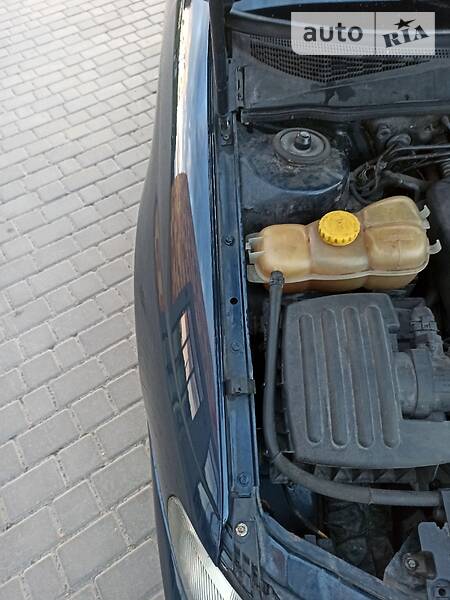Універсал Opel Omega 2002 в Луцьку