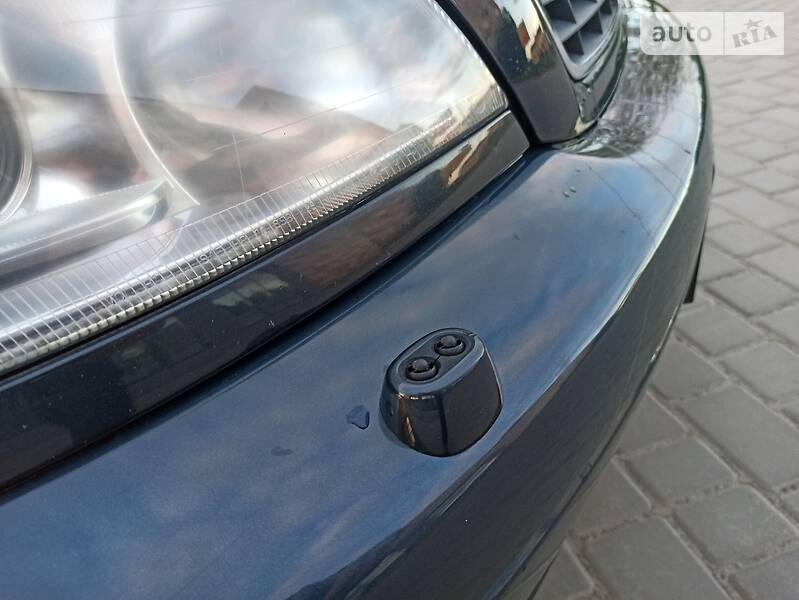 Універсал Opel Omega 2002 в Луцьку