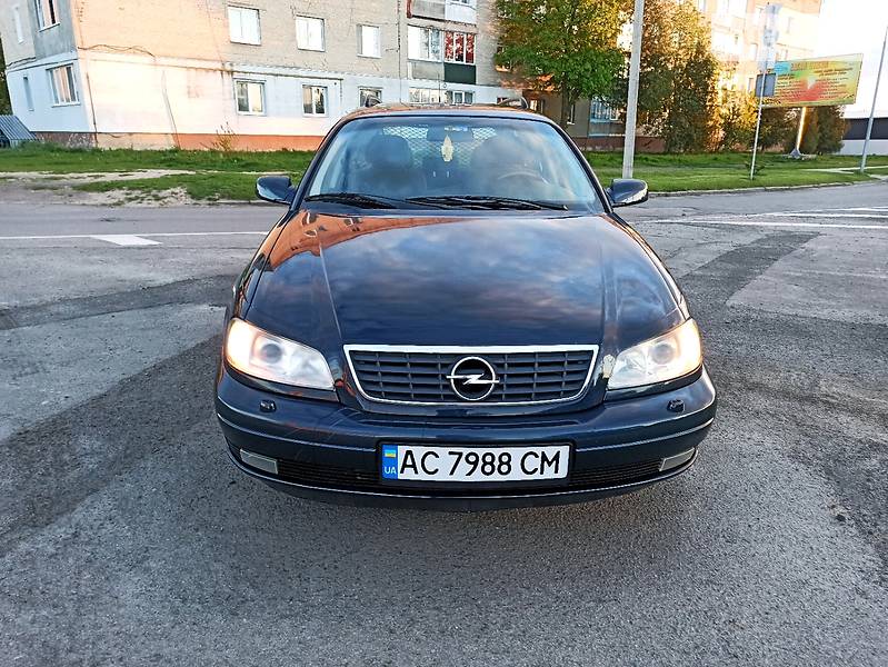 Універсал Opel Omega 2002 в Луцьку