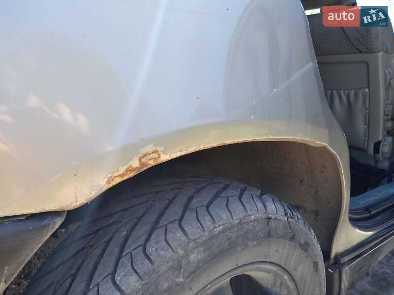 Седан Opel Omega 1996 в Благовіщенську