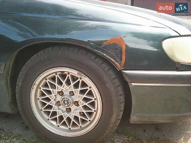 Седан Opel Omega 1996 в Кропивницком