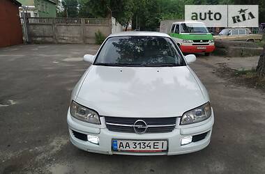 Седан Opel Omega 1994 в Чернигове