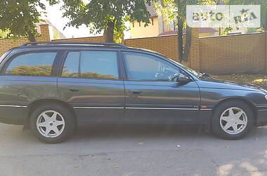 Універсал Opel Omega 1995 в 
