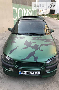 Седан Opel Omega 1997 в Одессе