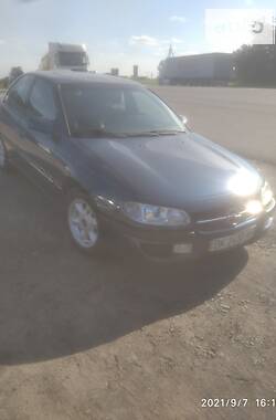 Седан Opel Omega 1995 в Сарнах