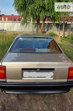 Седан Opel Omega 1988 в Нежине