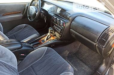 Седан Opel Omega 1995 в 