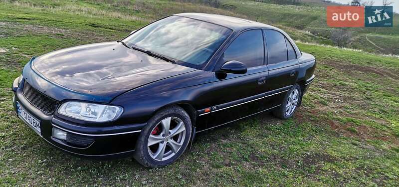 Седан Opel Omega 1995 в Южном