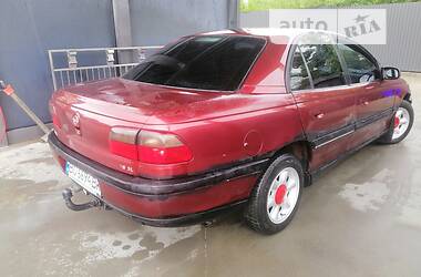 Седан Opel Omega 1998 в Львове