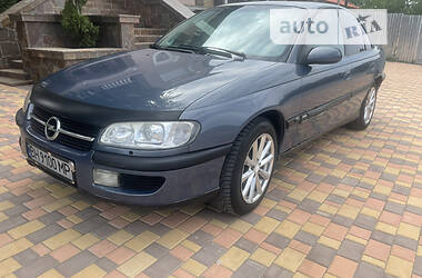 Седан Opel Omega 1995 в 