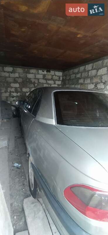 Седан Opel Omega 1996 в Львове