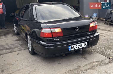 Седан Opel Omega 2002 в Кривом Роге