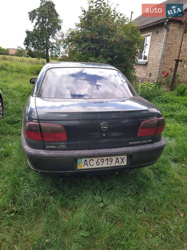 Седан Opel Omega 1996 в Луцьку фото 7 Седан Opel Omega 1996 в Луцьку