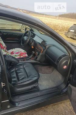 Седан Opel Omega 1998 в Черновцах