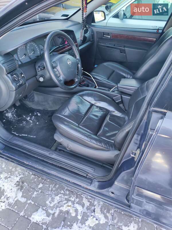 Седан Opel Omega 2000 в Ковелі