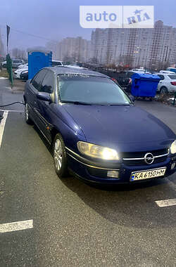 Седан Opel Omega 1999 в Киеве