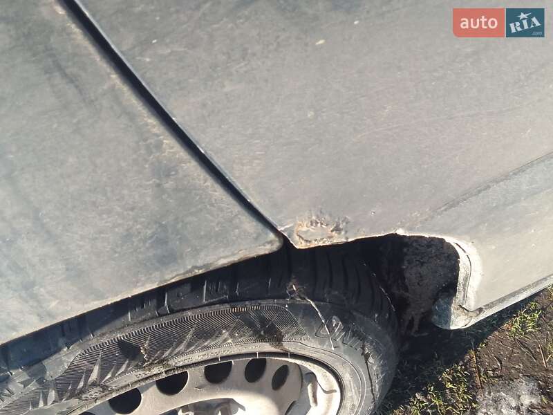 Седан Opel Omega 2002 в Рожище