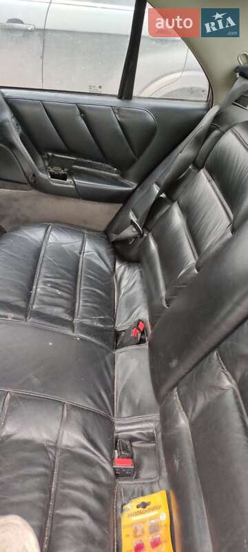 Седан Opel Omega 1994 в Чугуеве