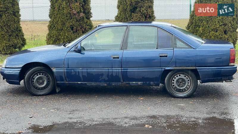 Седан Opel Omega 1990 в Чопі