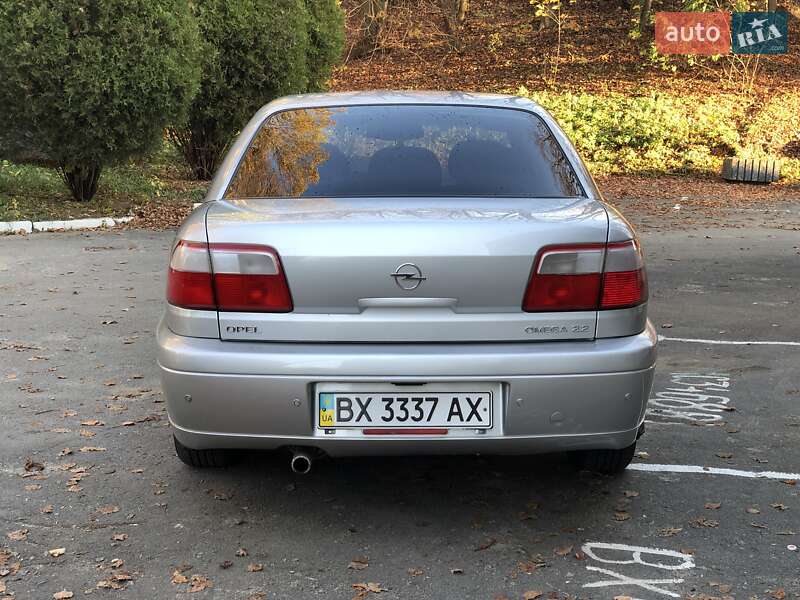 Седан Opel Omega 2002 в Хмельницькому