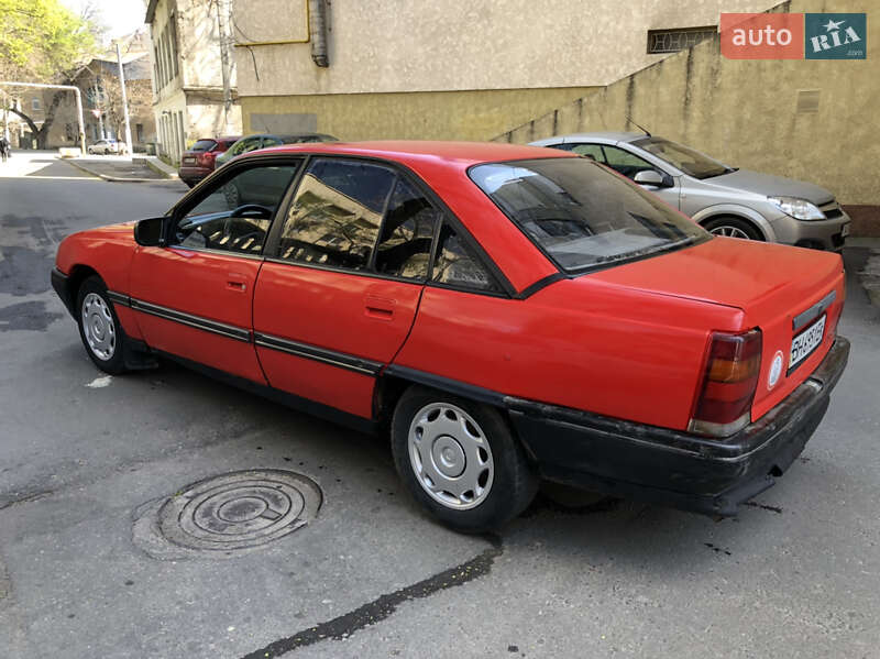 Седан Opel Omega 1987 в Одессе