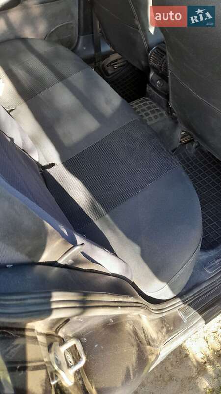 Универсал Opel Omega 1998 в Ромнах фото 10 Универсал Opel Omega 1998 в Ромнах