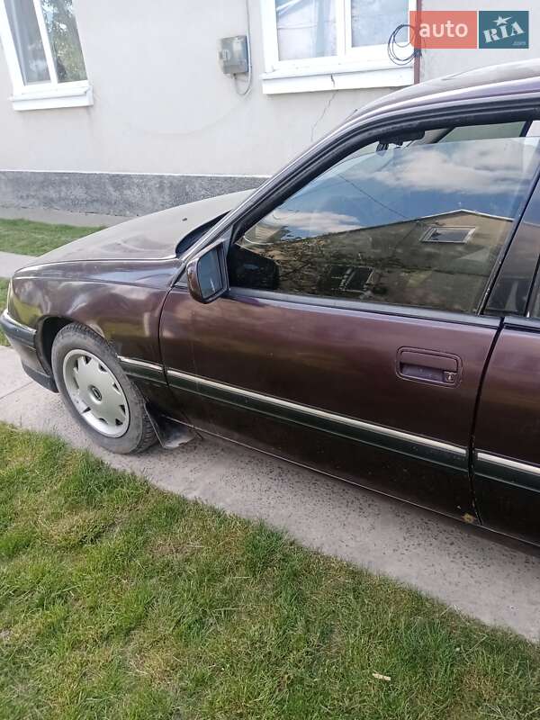 Універсал Opel Omega 1993 в Буську