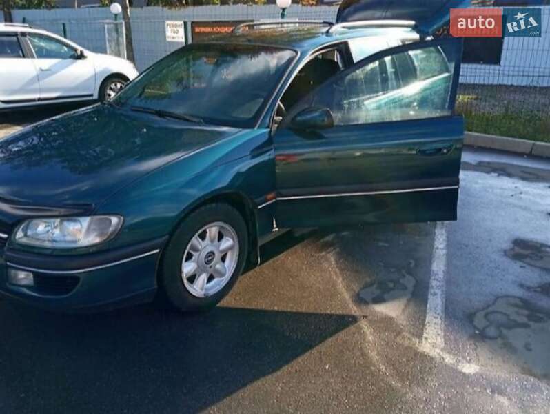 Универсал Opel Omega 1998 в Сумах