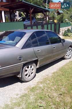 Седан Opel Omega 1988 в Яремчі