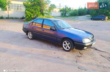 Седан Opel Omega 1987 в Верхнеднепровске