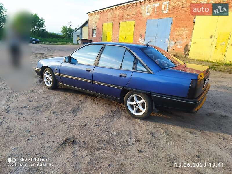 Седан Opel Omega 1987 в Верхнеднепровске