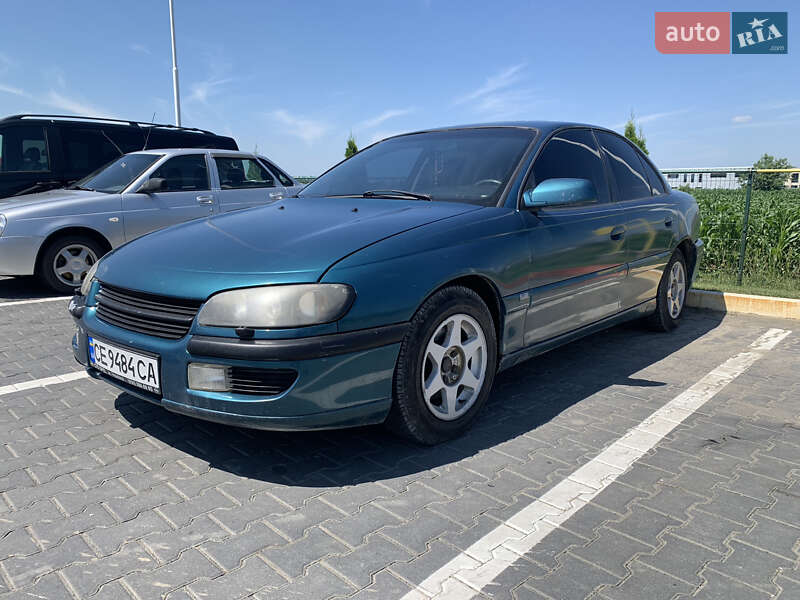 Седан Opel Omega 1995 в Черновцах