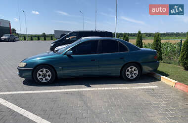 Седан Opel Omega 1995 в Черновцах