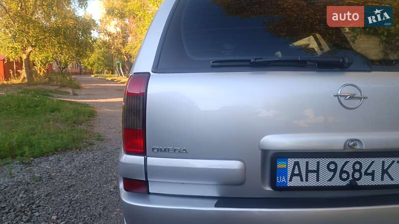 Універсал Opel Omega 2003 в Костянтинівці