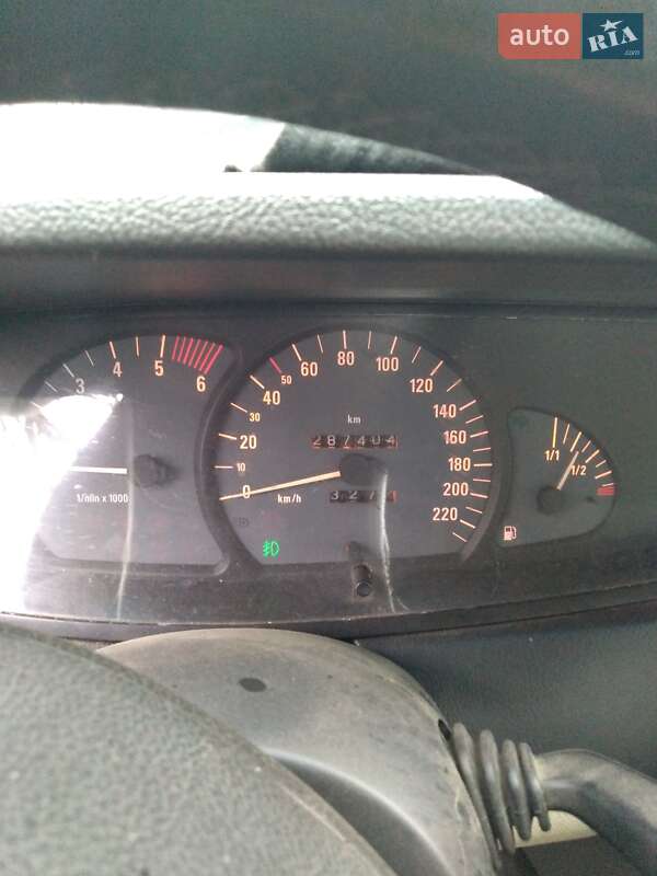 Универсал Opel Omega 2002 в Кременчуге