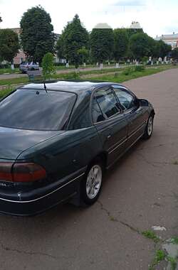 Седан Opel Omega 1994 в Голованевске