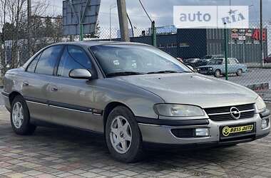 Седан Opel Omega 1996 в Стрию