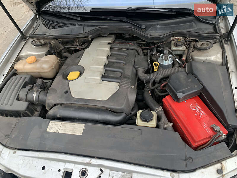 Універсал Opel Omega 2003 в Києві