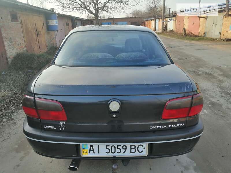 Седан Opel Omega 1997 в Бердичеві