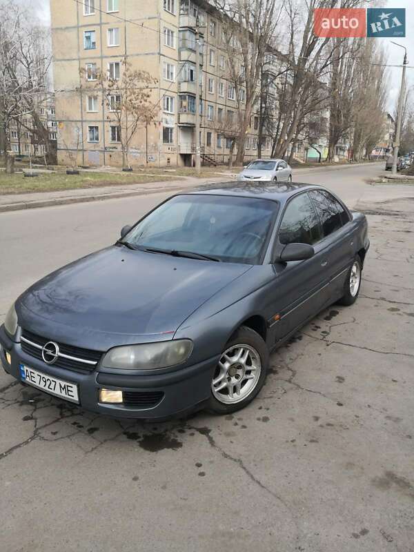 Седан Opel Omega 1995 в Кривом Роге