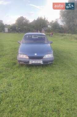 Седан Opel Omega 1989 в Пустомытах