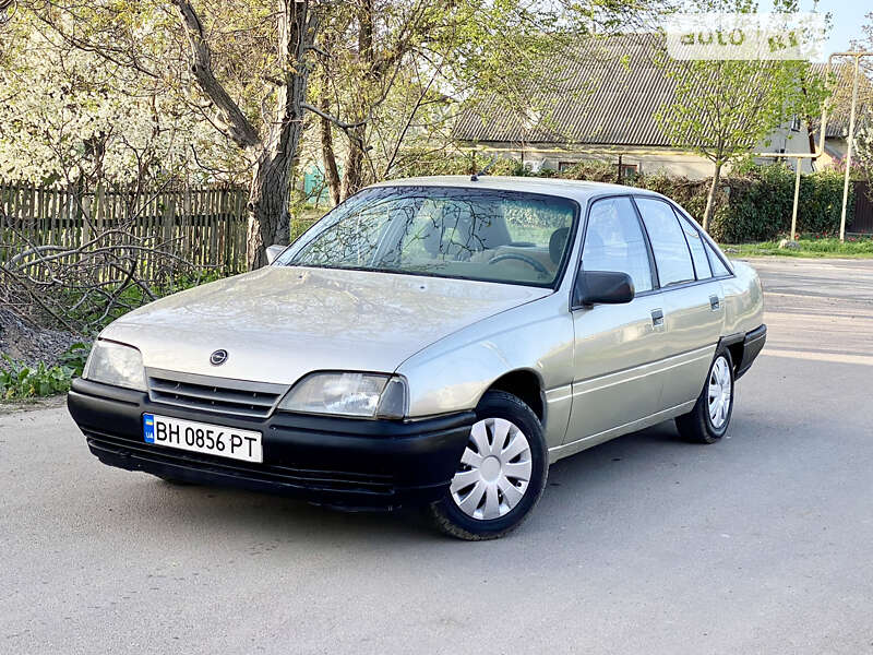 Седан Opel Omega 1989 в Одесі