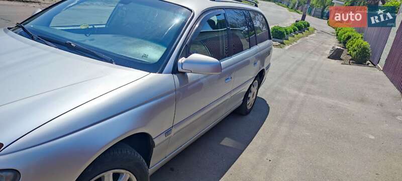 Универсал Opel Omega 2003 в Фастове