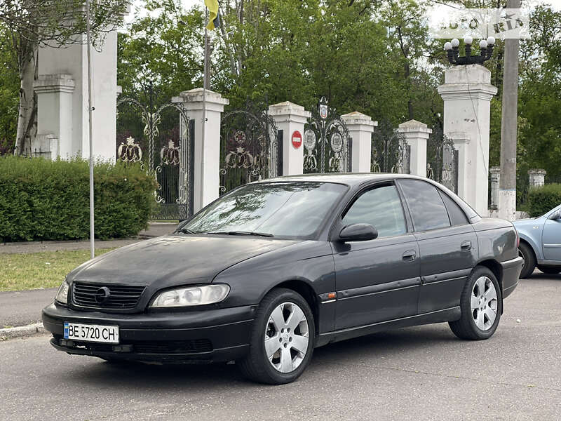 Седан Opel Omega 1999 в Николаеве